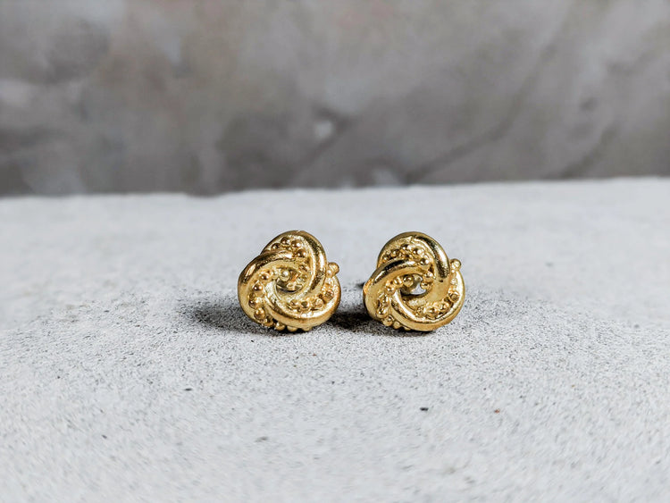 The Nodo Knot Earrings | Gold Plated