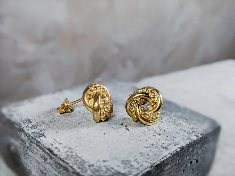 The Nodo Knot Earrings | Gold Plated